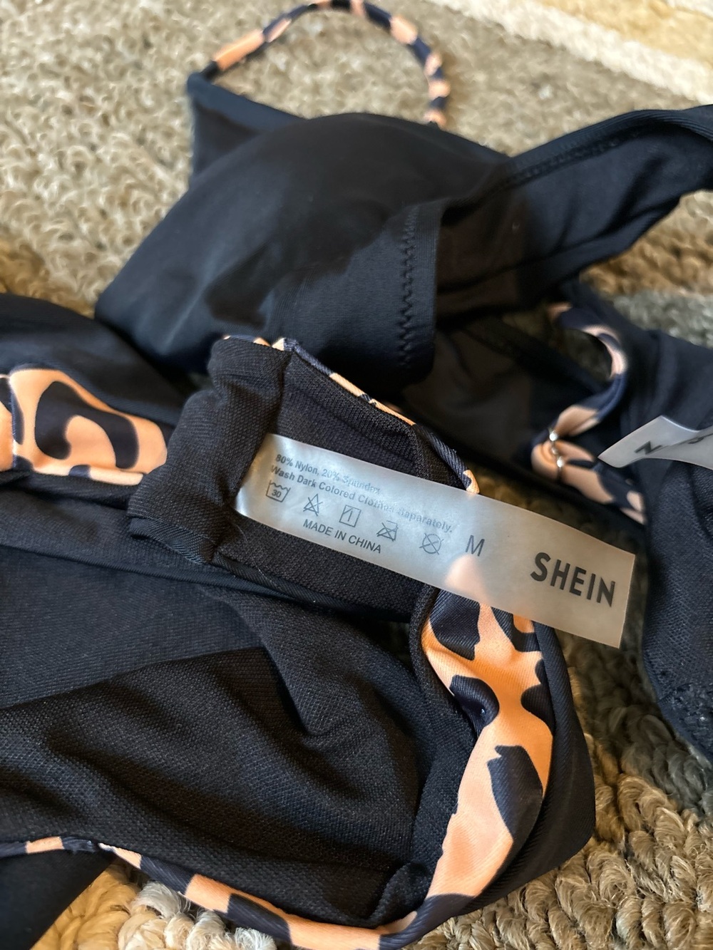 Bikini set - Picture 3 of 3